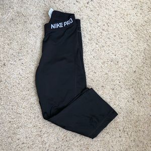 Nike Pro Capri leggings